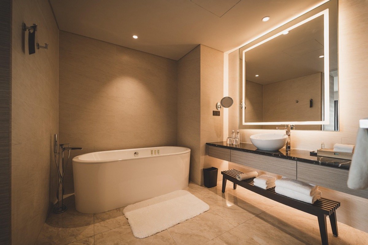 Suite bathroom with soaking tub